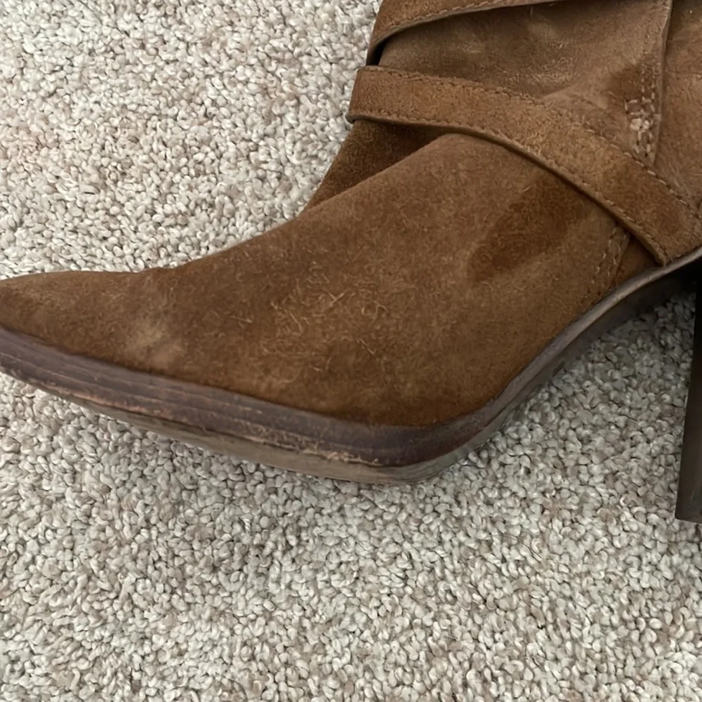 Tory Burch suede brown buckle ankle boots 8.5 great condition